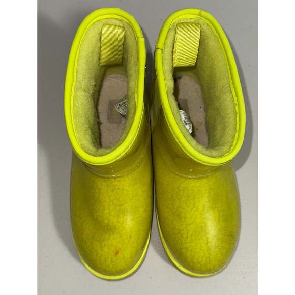 UGG Womens 6 Classic Clear Boots Waterproof Outdoor Cool Weather Casual Cozy - Picture 2 of 10